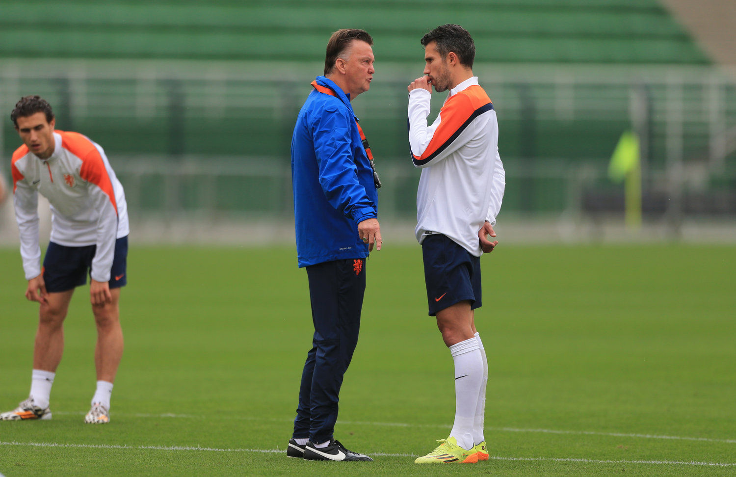 爱游戏-赛前法国国家队调整名单以备荷甲；遗憾出局环节打磨；值得警惕；球队文化被再次提及的简单介绍