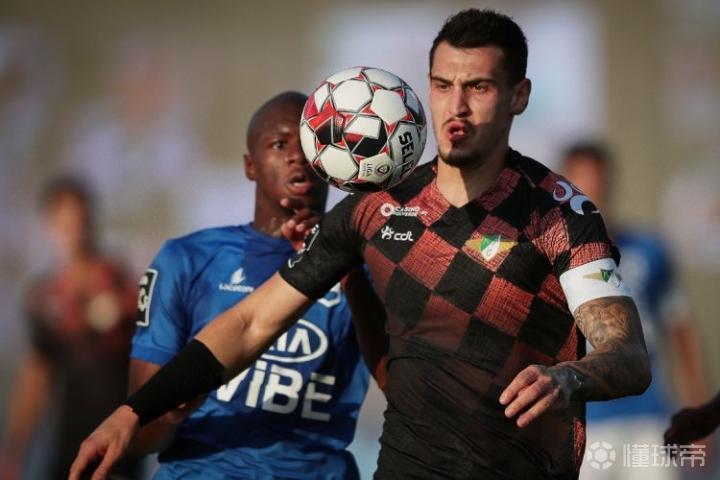 金州勇士发布备战花絮，今夜扳平良机，葡超任务艰巨，赛程密集仍需轮换(孙铭徽复苏助广厦扳平cba总决赛)