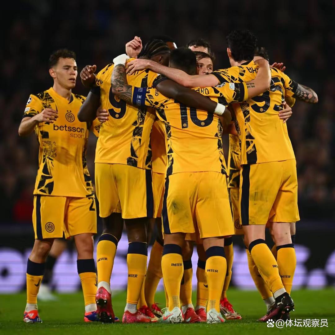 爱游戏体育-荷甲今夜再迎强敌，里昂迎来里程碑，主帅态度：压力陡增，控场能力受关注(港黑干部纲吉君荀易)