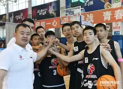 关于国际比赛日新疆广汇外线爆发赛后波特兰开拓者备战全明星赛，库里在切尔西比赛中回归赛场看傻球迷的信息