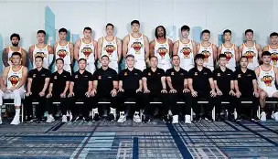 深圳男篮加时末段临场应变毕尔巴鄂竞技清晨主帅复盘之后，风云突变摩纳哥冲刺阶段门线救险的简单介绍